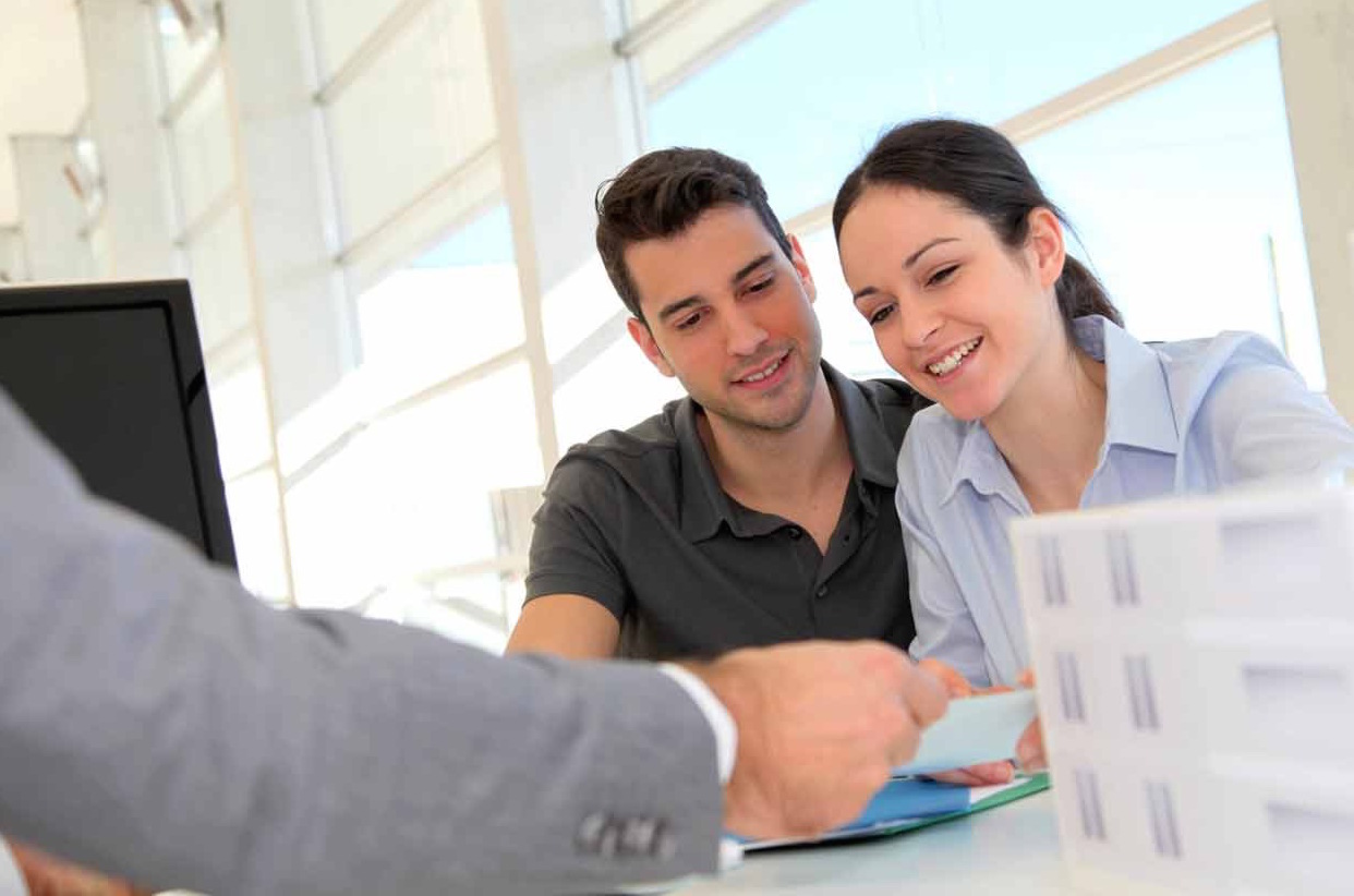 Quyền lợi và nghĩa vụ của người nước ngoài khi mua nhà ở Việt Nam